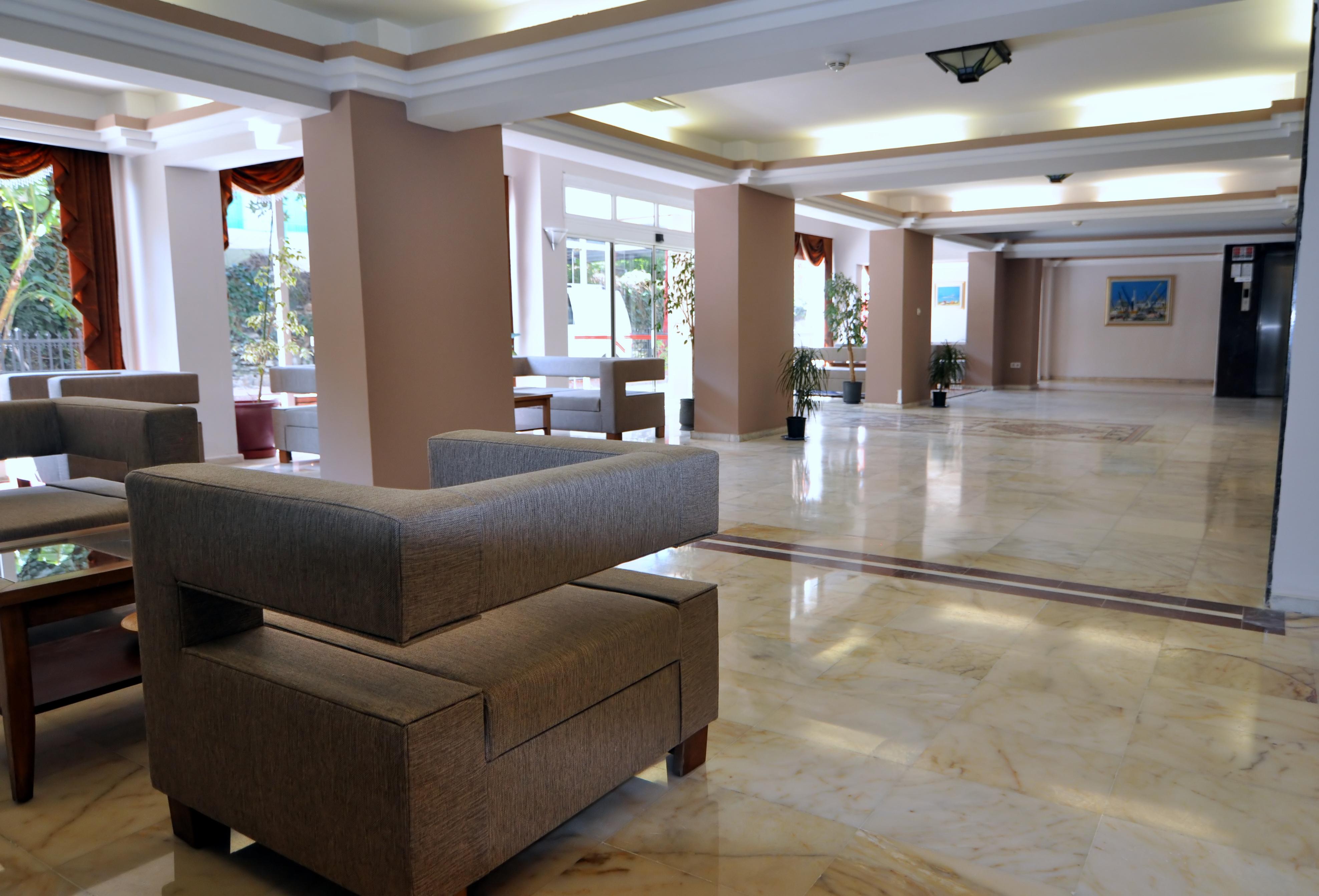 Surtel Hotel Kusadası Exterior foto